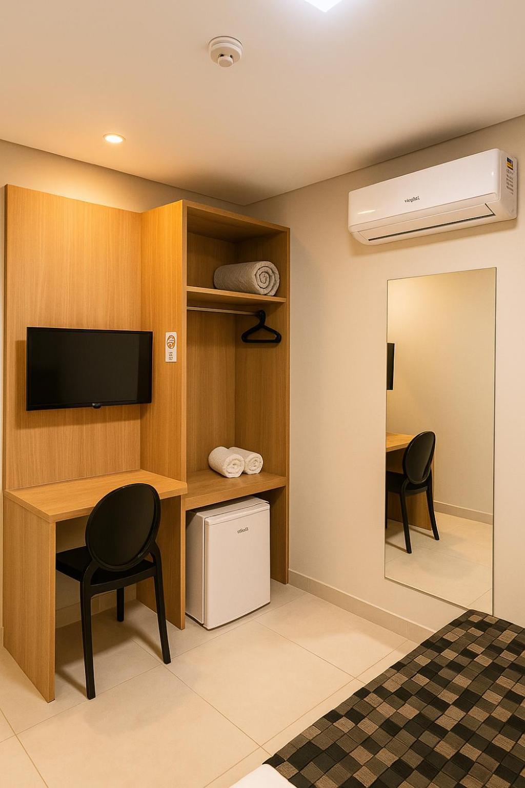 Solar Paulista Hotel *